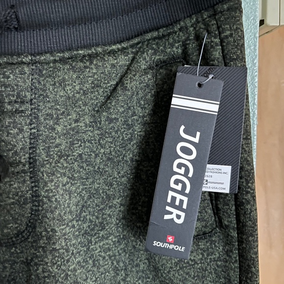 Southpole Jogger Sweatpant   Kids Size L (14-16)  NWT - Picture 1 of 7
